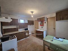 Eladó ház Püspökladány