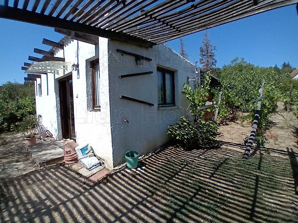 Eladó földterület Alsóörs