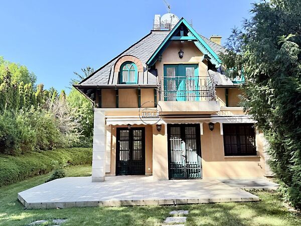 Kiadó ház Budapest, XII. kerület, Istenhegy