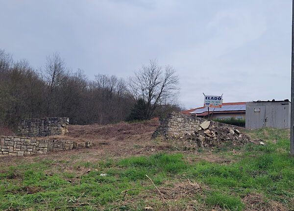 Eladó földterület Magyarszék