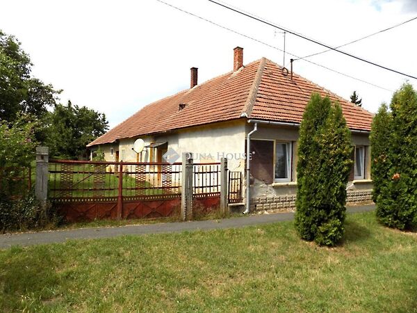 Eladó ház Zsédeny