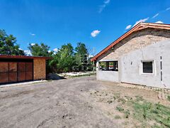 Eladó földterület Pécel