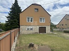 Eladó ház Lesenceistvánd