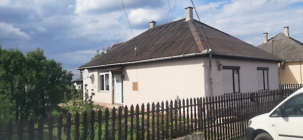 Eladó ház Taktaszada