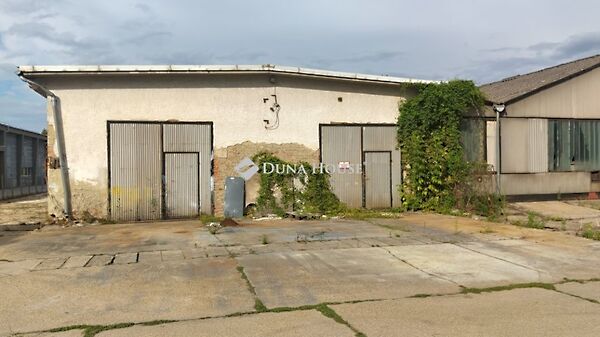 Eladó ipari Dorog