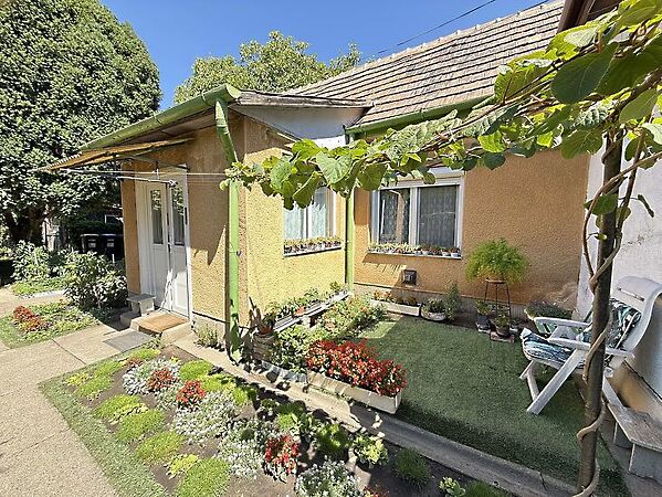 Eladó ház Budapest, XVI. kerület