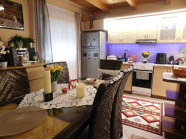 Eladó ház Sárbogárd