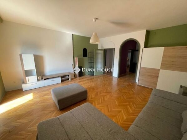 Eladó ház Budapest, XI. kerület