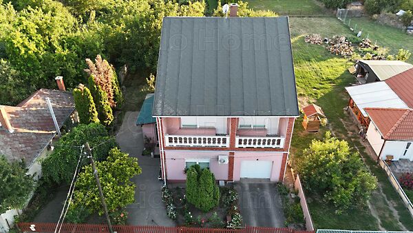 Eladó ház Pusztaszabolcs