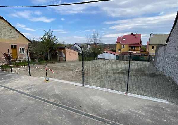 Eladó földterület Eger