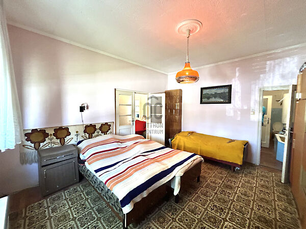 Eladó ház Bősárkány