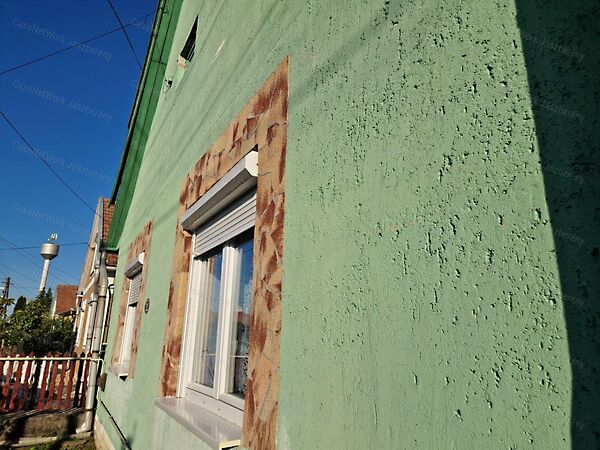 Eladó ház Tarnaörs