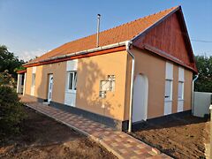Eladó ház Jászárokszállás