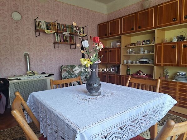 Eladó ház Csempeszkopács