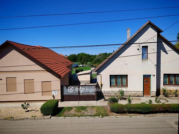 Eladó ház Hatvan