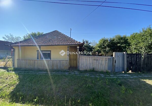 Eladó ház Békéscsaba