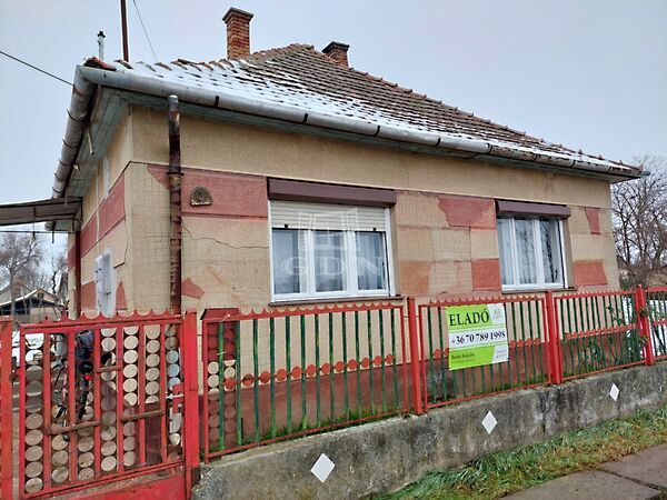 Eladó ház Hajdúdorog
