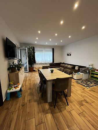 Eladó ház Dunasziget