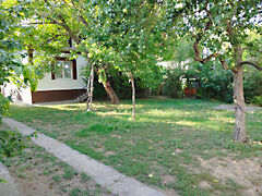 Eladó ház Szolnok, Alcsisziget