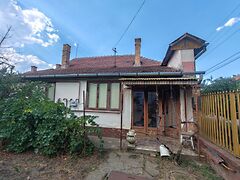 Eladó ház Csongrád