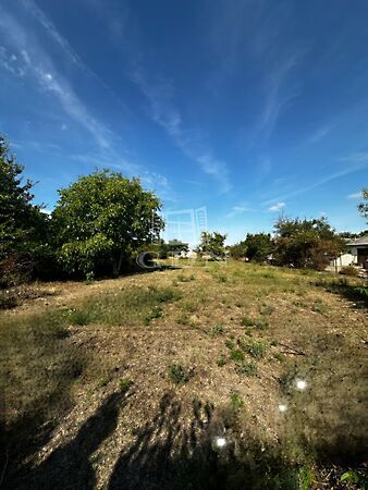 Eladó földterület Ercsi