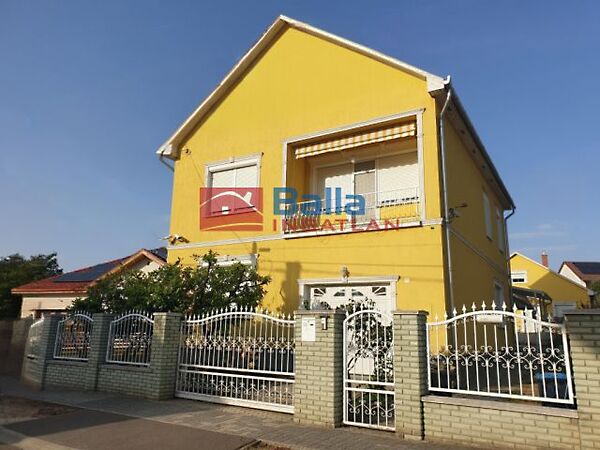 Eladó ház Budapest, XXI. kerület