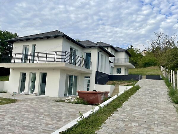 Eladó ház Gödöllő