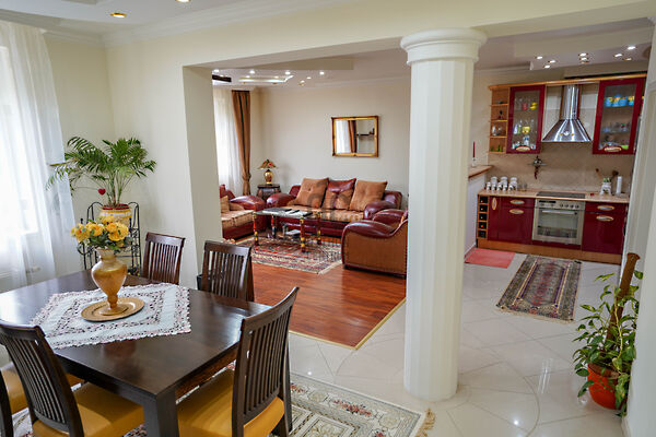 Eladó lakás Szolnok, Belváros