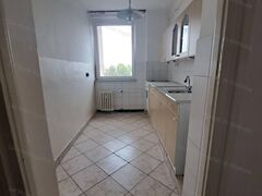 Kiadó lakás Oroszlány