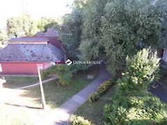 Eladó lakás Komló