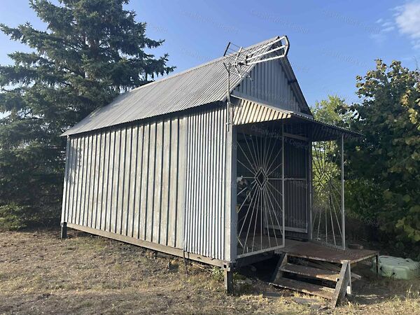 Eladó földterület Besenyszög