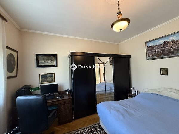 Eladó ház Sóskút