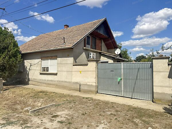 Eladó ház Mélykút