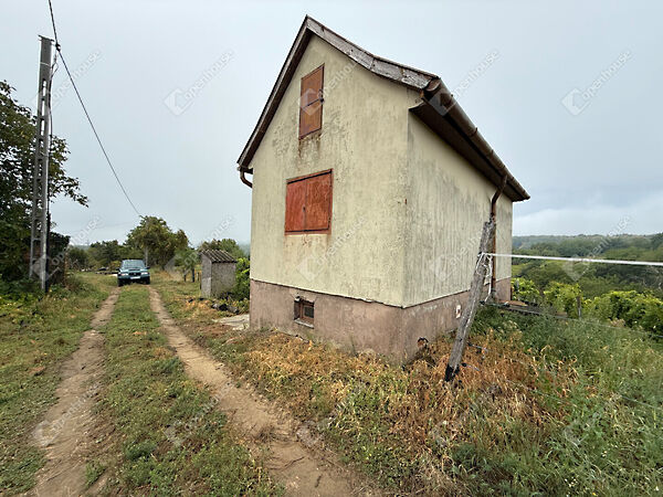 Eladó nyaraló Nagykapornak