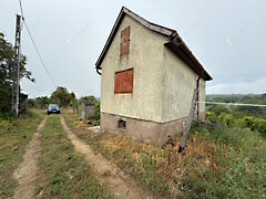 Eladó nyaraló Nagykapornak