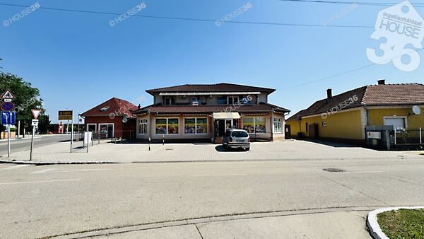 Eladó ház Tiszakécske