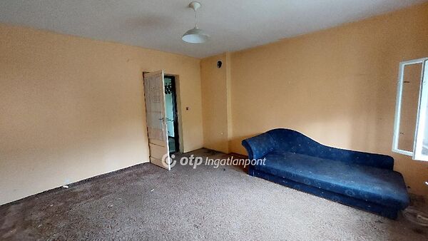 Eladó ház Dévaványa