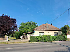 Eladó üzleti Dunapataj