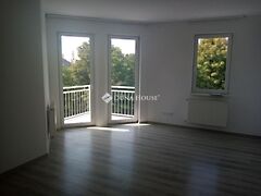 Eladó lakás Kapuvár