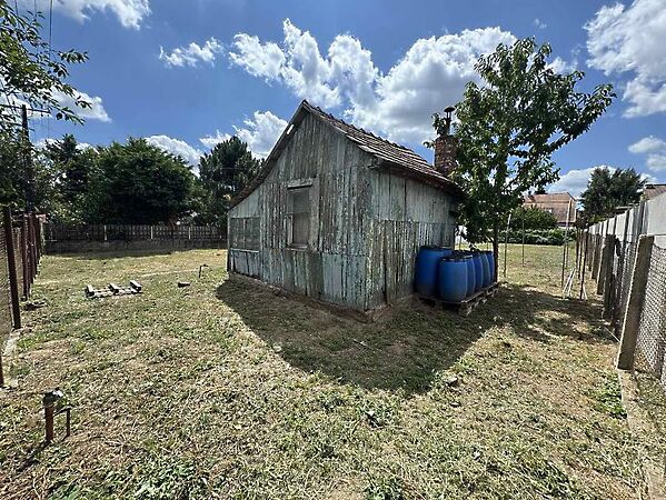 Eladó földterület Dunakeszi