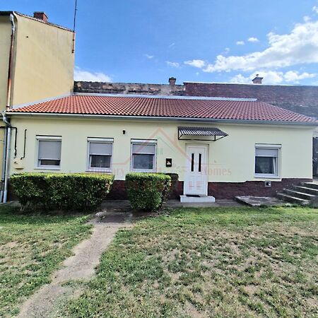 Eladó lakás Keszthely