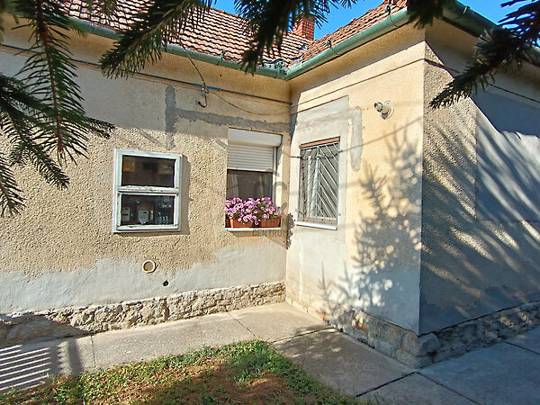 Eladó ház Keszthely, Kastélypark