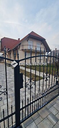 Eladó ház Balatonboglár