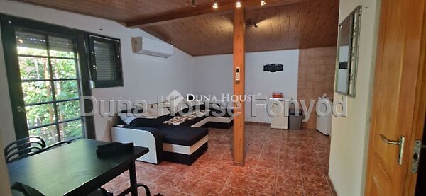 Eladó nyaraló Buzsák