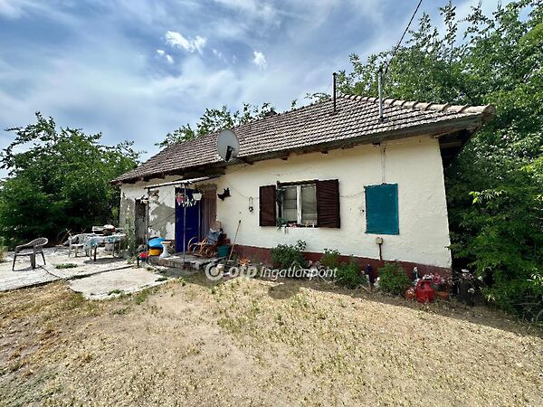 Eladó ház Nagykáta