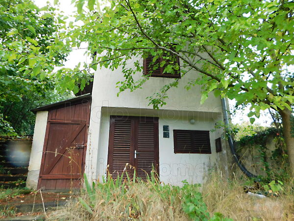 Eladó földterület Dombóvár