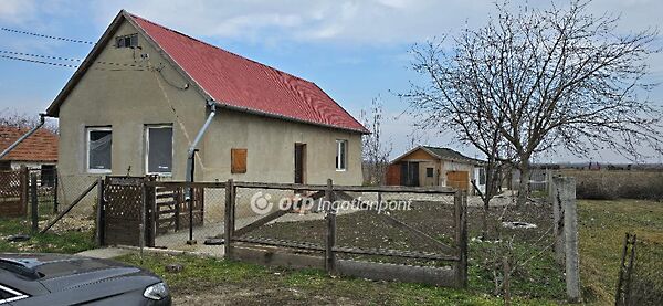 Eladó ház Püspökladány