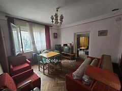 Eladó ház Püspökladány