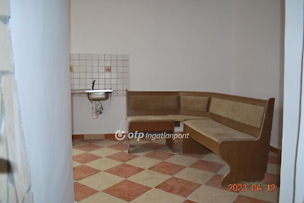 Eladó ház Tiszaszentimre