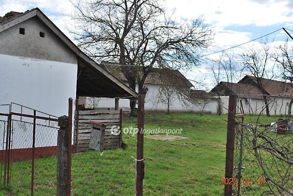 Eladó ház Tiszaszentimre